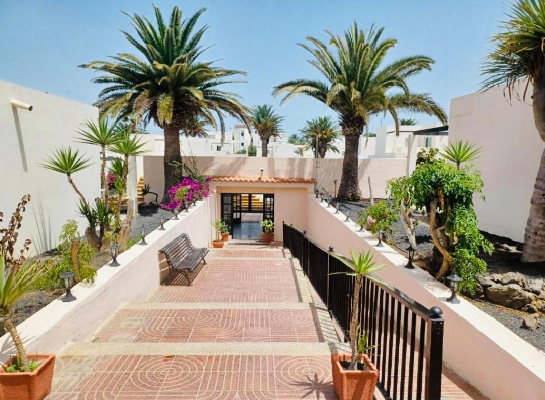 Alisios Playa, Pool View Apartman Corralejo Kültér fotó